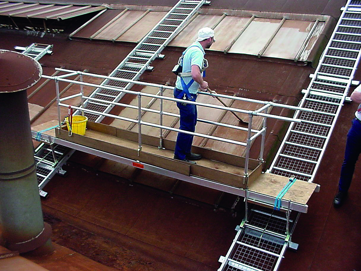 ROOFWALK 4